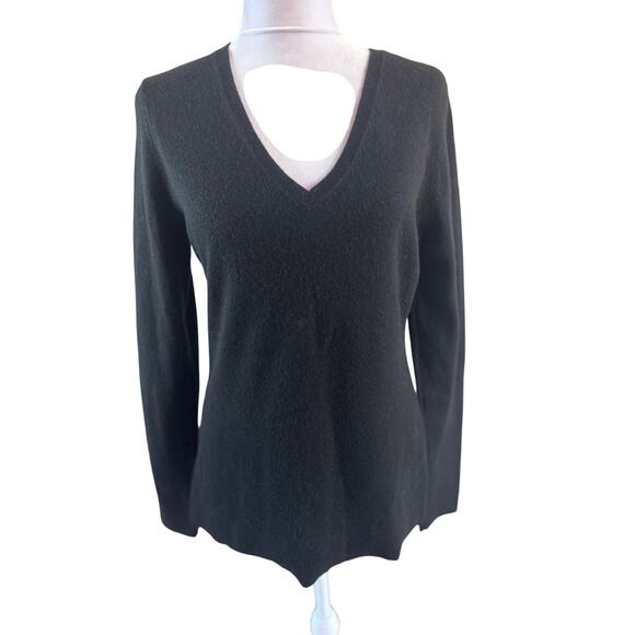 100% Cashmere Ann Taylor Black V Neck Long sleeve Light weight Sweater Medium M - Picture 1 of 5